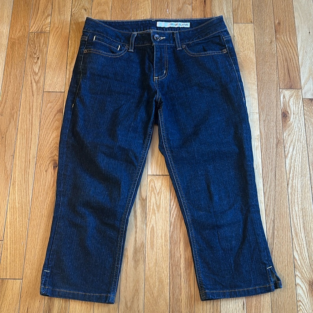 DKNY Womans Dark Blue Denim Capris